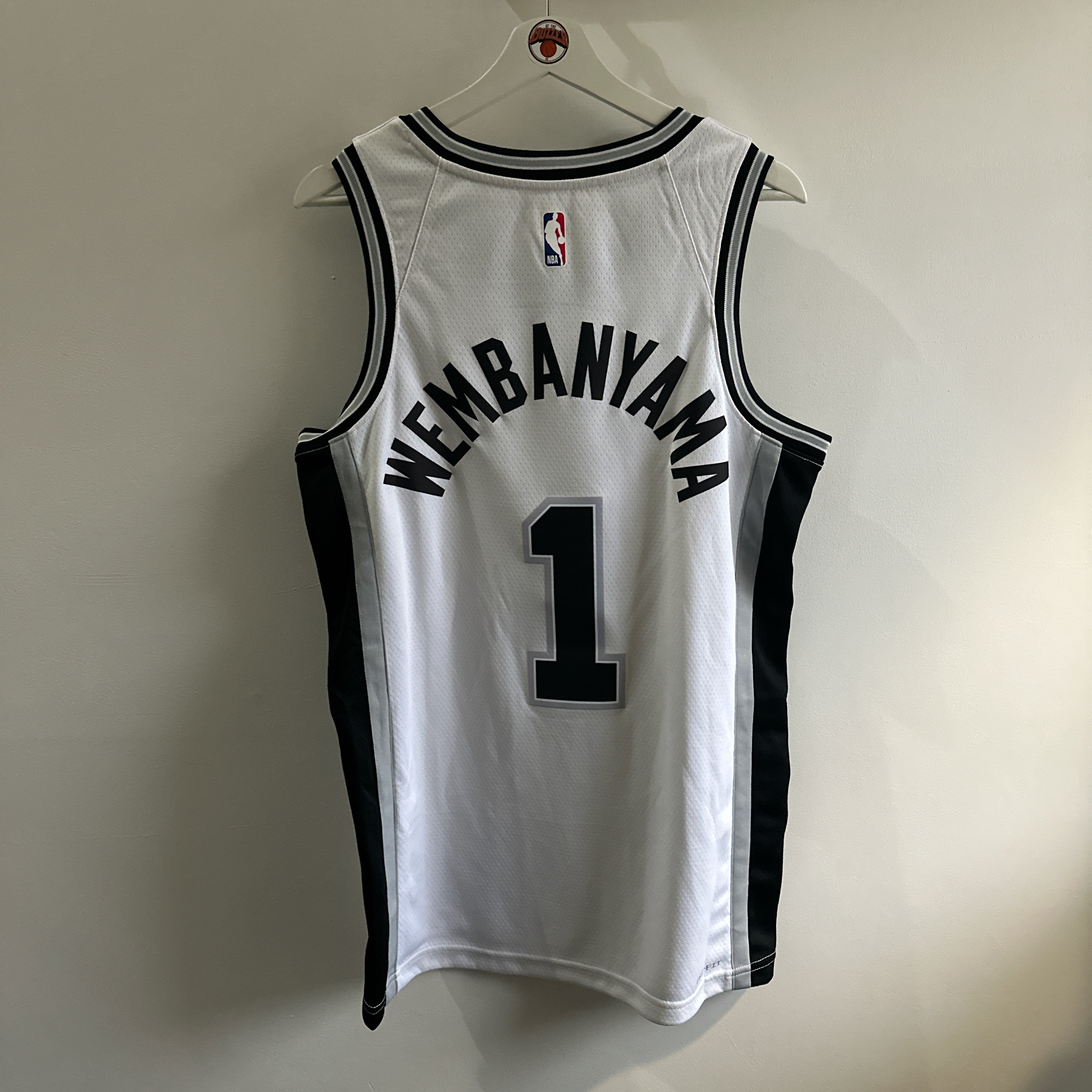 San Antonio Spurs Victor Wembanyama Nike jersey - Medium