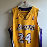 Lade das Bild in den Galerie-Viewer, Los Angeles Lakers Kobe Bryant Adidas jersey - Medium (Fits large)
