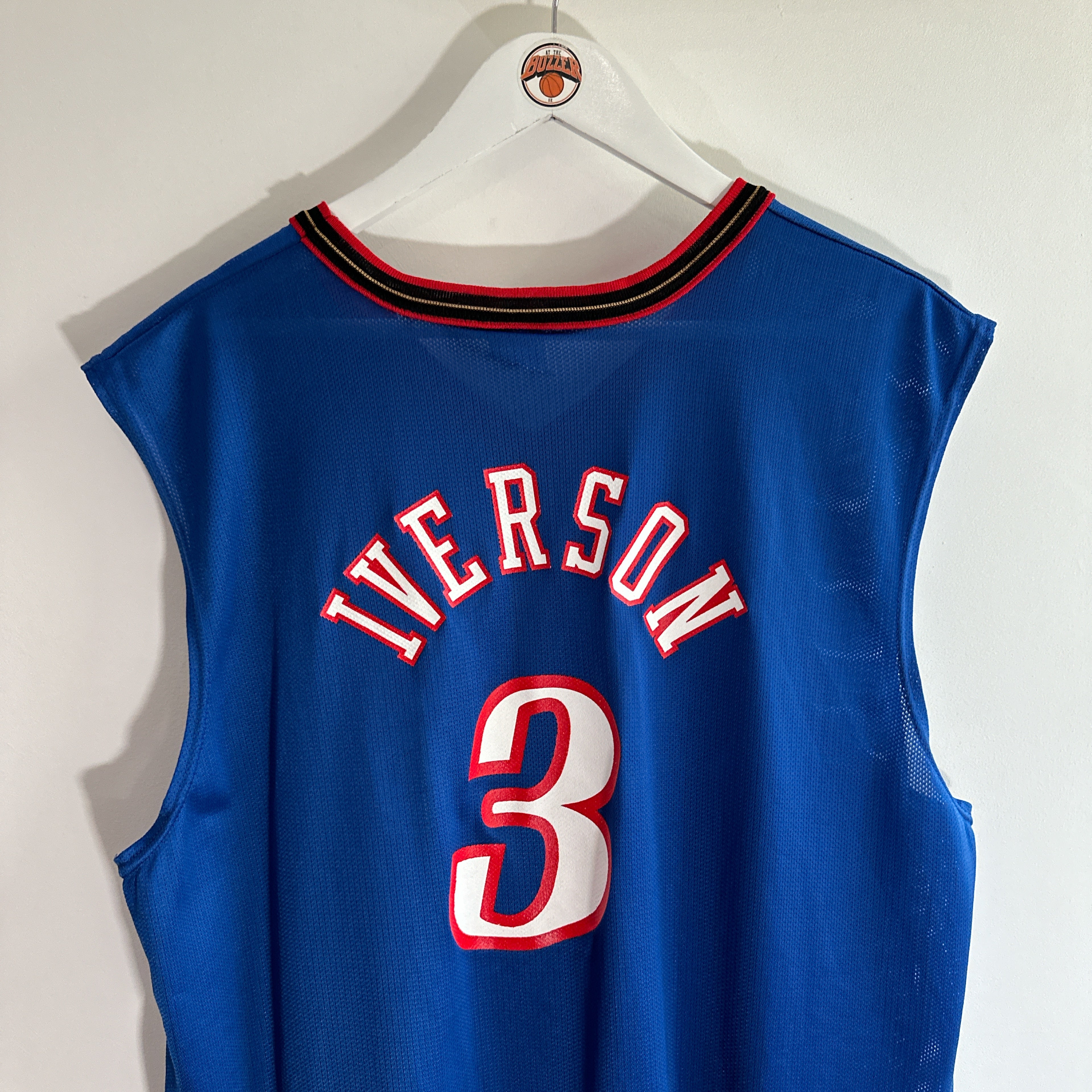 Philadelphia 76ers Allen Iverson Champion jersey - Medium (fits XL)