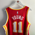 Carregar imagem no visualizador da galeria, Atlanta Hawks Trae Young Nike jersey - Large
