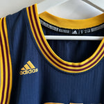 Cargar imagen en el visor de la galería, Cleveland Cavaliers Lebron James Adidas jersey - Small (fits Medium)
