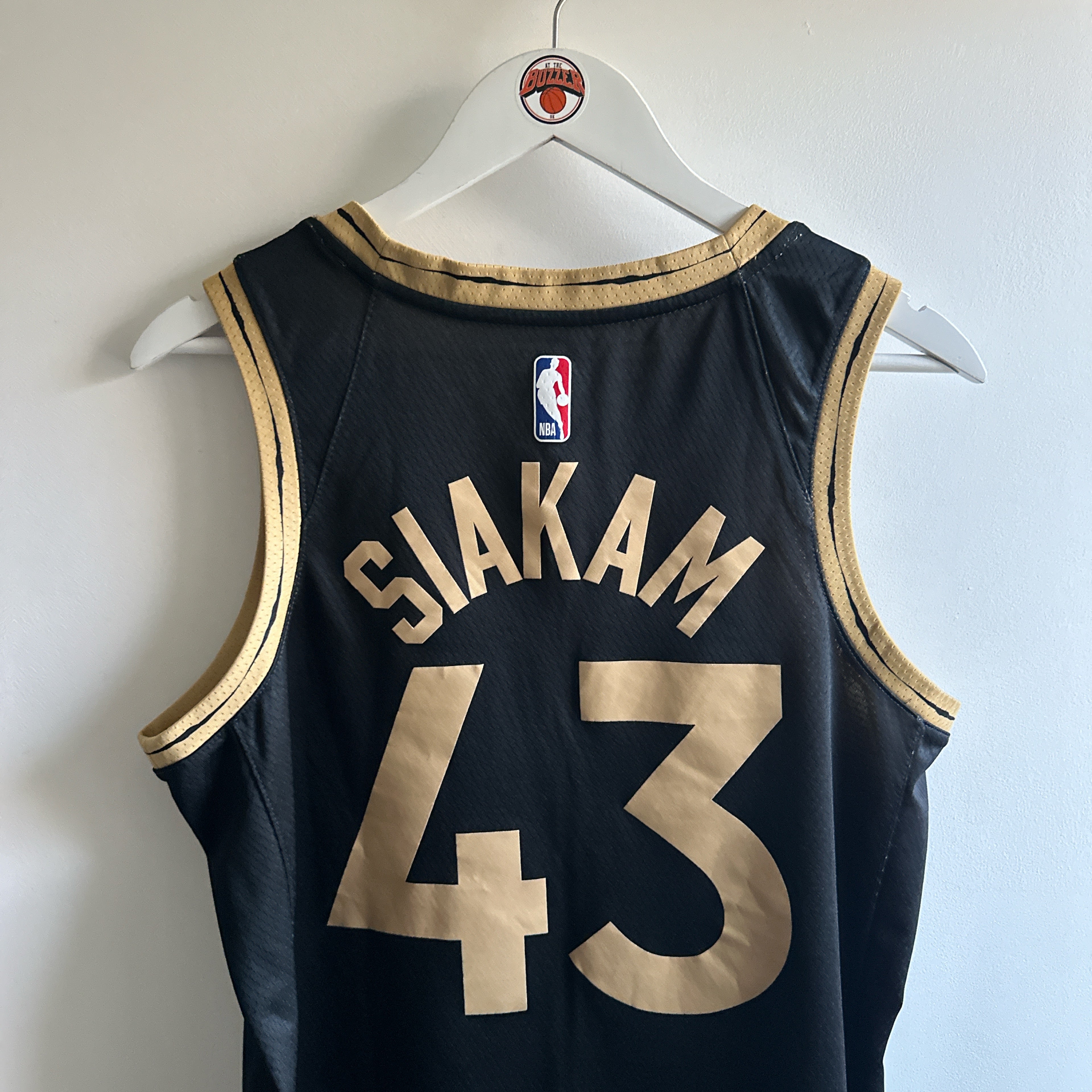 Toronto Raptors Paskal Siakham Nike jersey - Medium