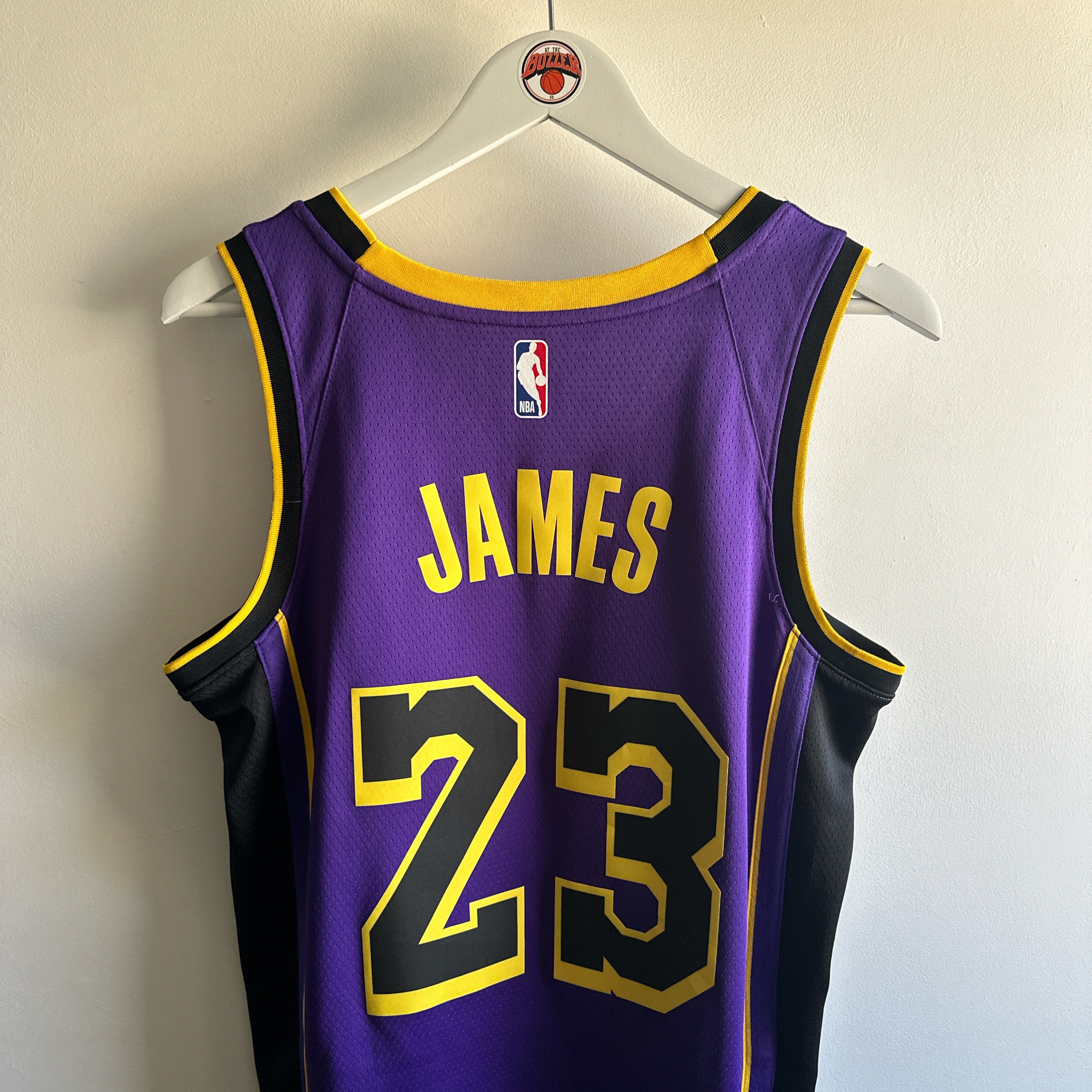 Los Angeles Lakers Lebron James Jordan jersey - Small