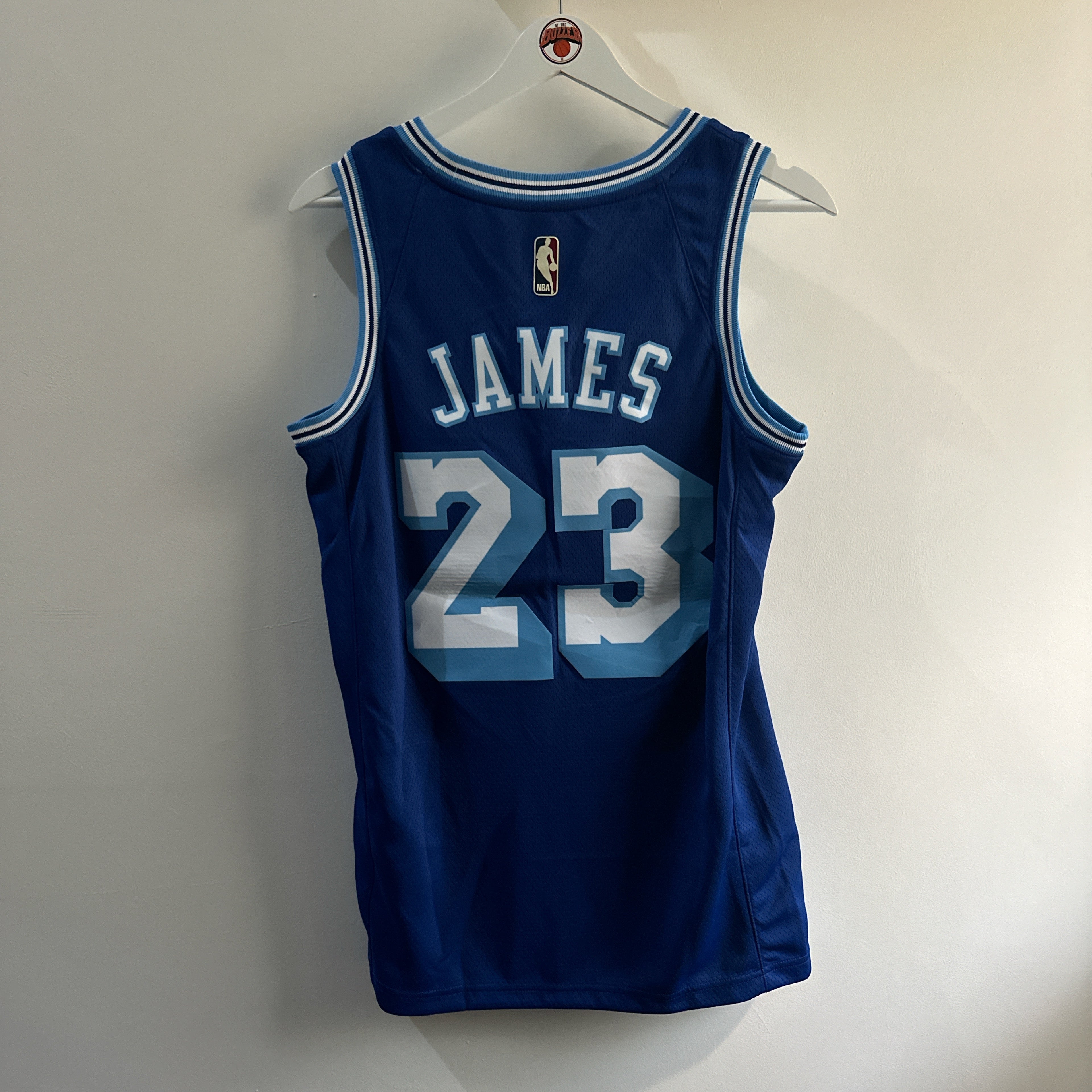 Los Angeles Lakers Lebron James Nike jersey - Small