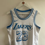 Load image into Gallery viewer, Los Angeles Lakers Lebron James Nike jersey - Medium
