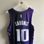 Cargar imagen en el visor de la galería, Sacramento Kings Damantis Sabonis Jordan jersey - Medium
