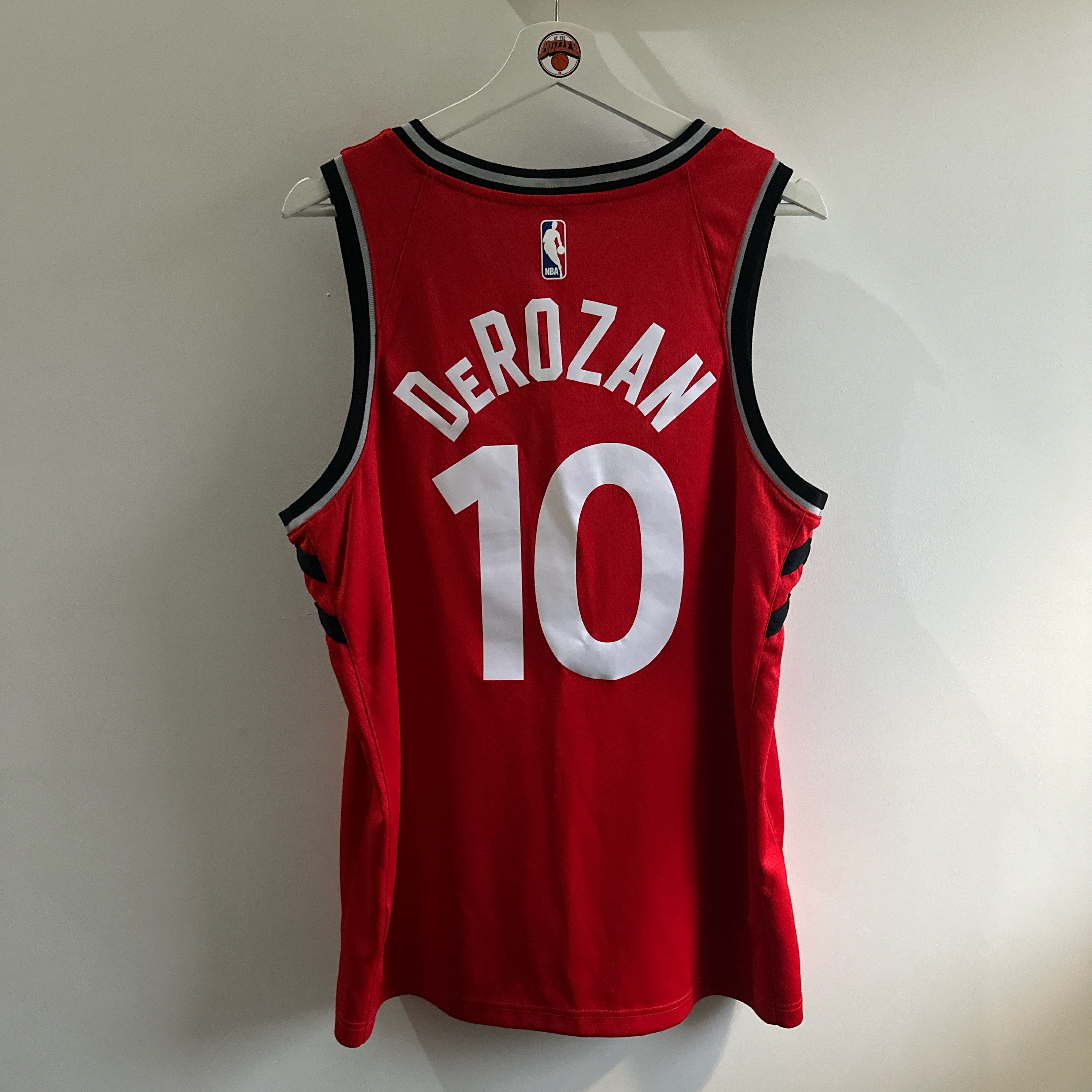 Toronto Raptord Demar Derozan Nike jersey - Large