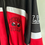 Afbeelding in Gallery-weergave laden, Chicago Bulls long sleeve Champion warm up jacket - Small (fits medium / large)
