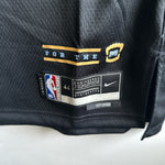 Cargar imagen en el visor de la galería, Memphis Grizzlies Ja Morant Nike jersey - Medium
