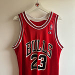 Lade das Bild in den Galerie-Viewer, Chicago Bulls Michael Jordan Champion jersey - Medium
